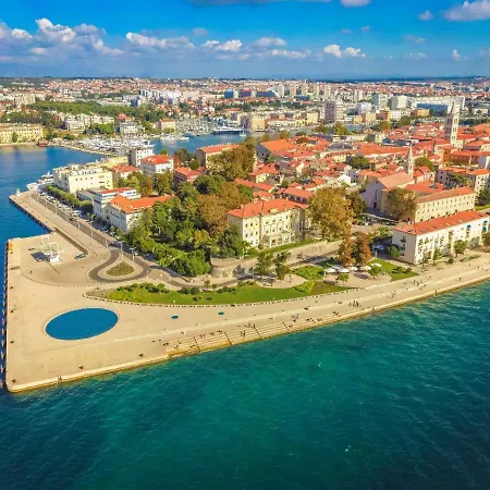 Lucia By Interhome 公寓