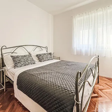 Lucia By Interhome Appartement *