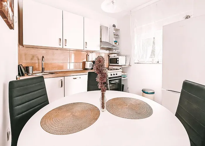 Apartment Lucia By Interhome *