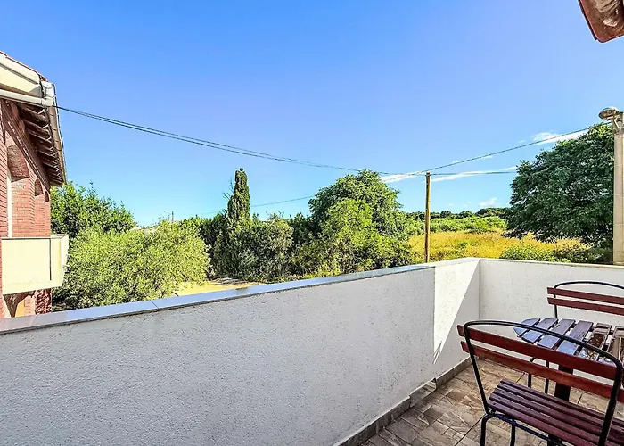 Apartman Lucia By Interhome